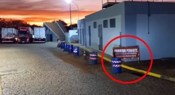 Caminhoneiro é expulso de posto de combustível por não utilizar os serviços do local.