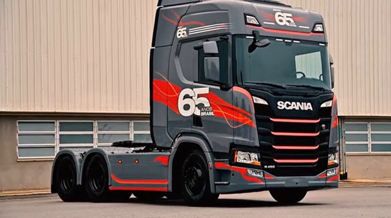 Scania lança caminhão em comemoração aos seus 65 anos