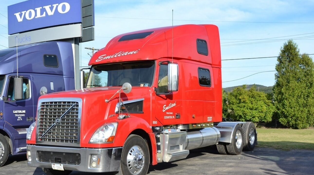 Volvo VT880, considerado o maior caminhão e fracasso da marca