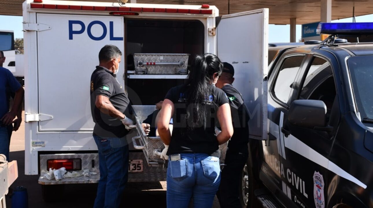 Caminhoneiro é encontrado morto dentro da cabine do caminhão na BR-285