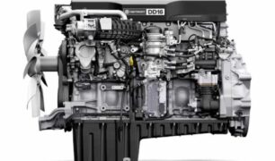 Conheça a fábrica que é uma verdadeira relíquia de motores a diesel
