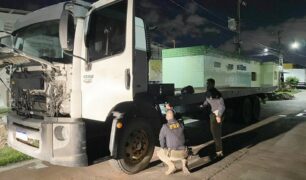 Caminhão roubado em 2020 é recuperado na última quarta feira pela PRF