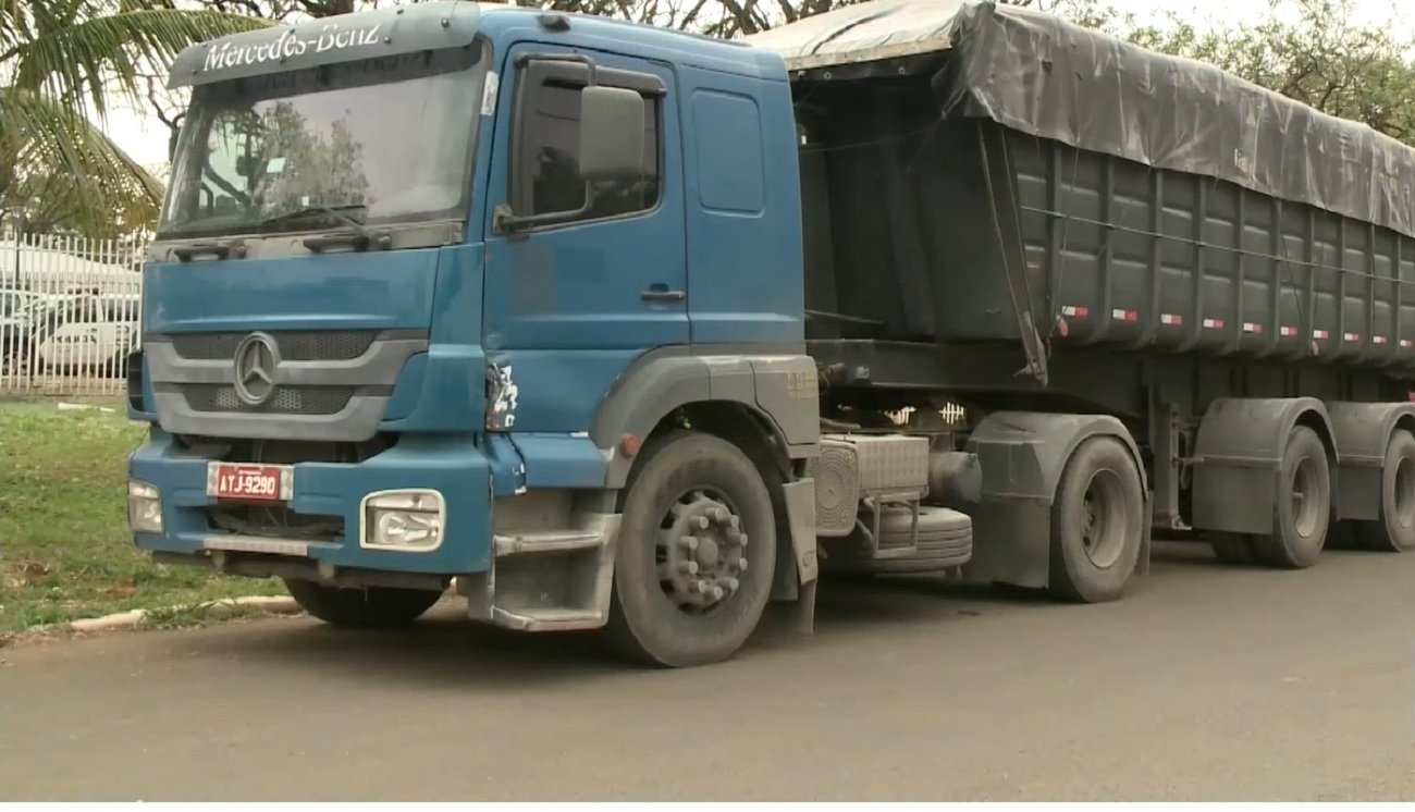 Caminhoneiro é preso suspeito de alterar carga da carreta