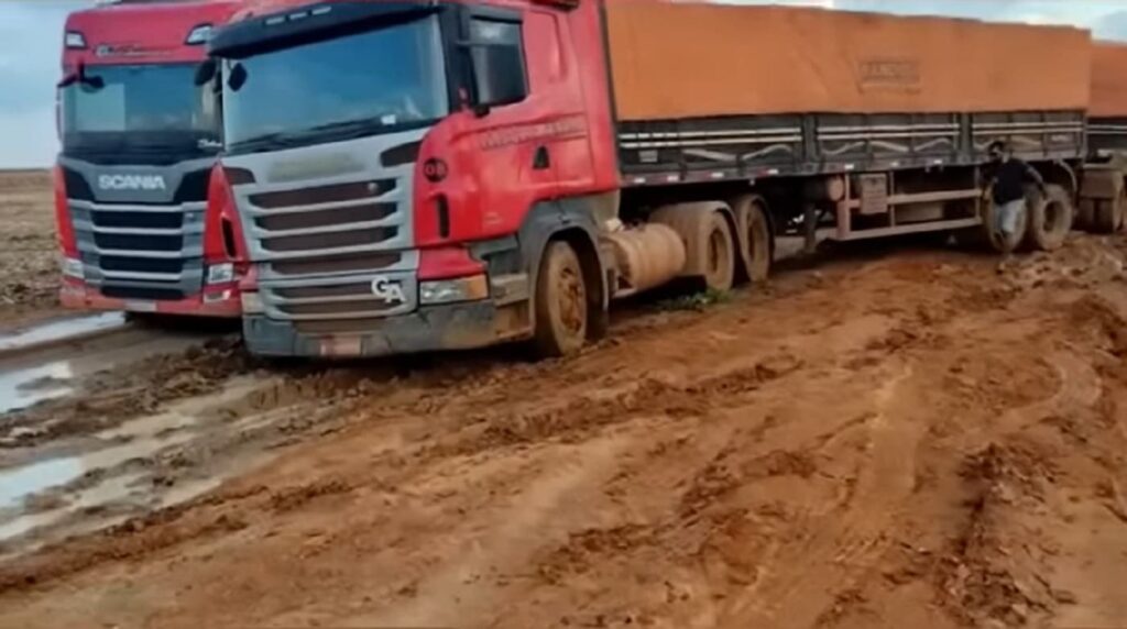 Caminhoneiros denunciam fazenda por falta de assistência