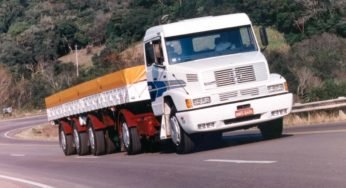 Conheça o LS-1935 a famosa mula da Mercedes