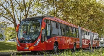 Será que os ônibus bi-articulados estão com os dias contados