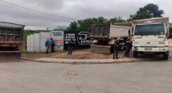Caminhoneiro leva multa de R$ 50 mil após descarregar em local incorreto