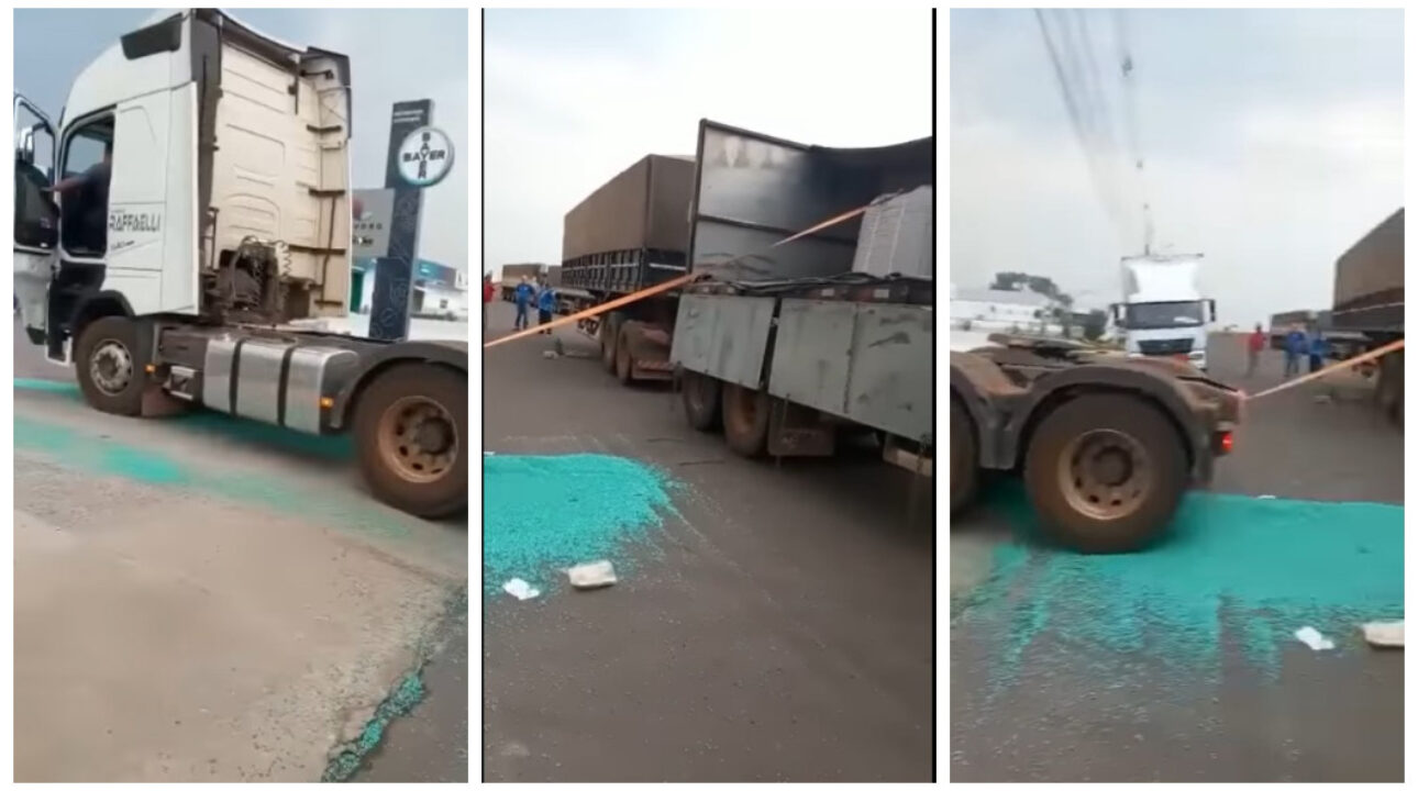 Caminhoneiro revoltado joga carga ao chão em pátio