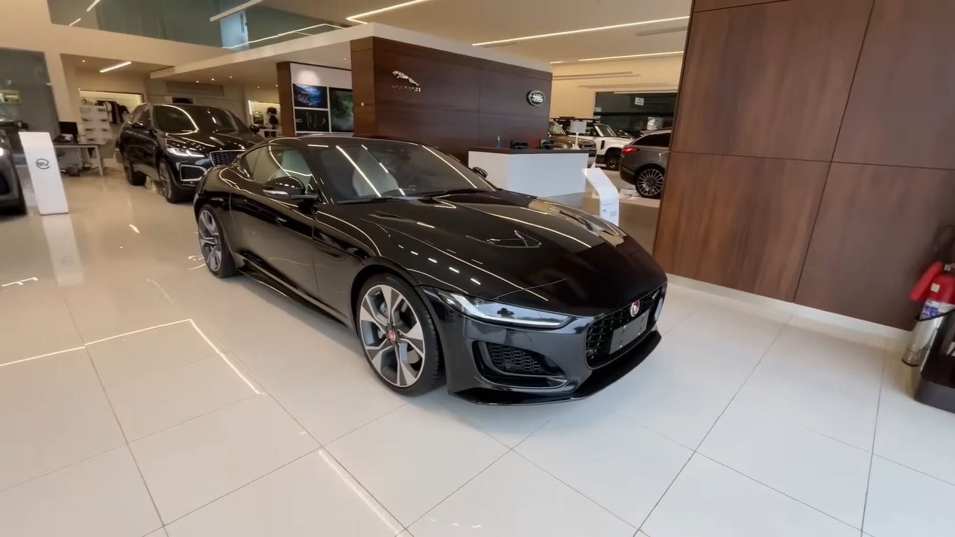 Conheça o F-Type 2023, o novo carro da luxuosa Jaguar
