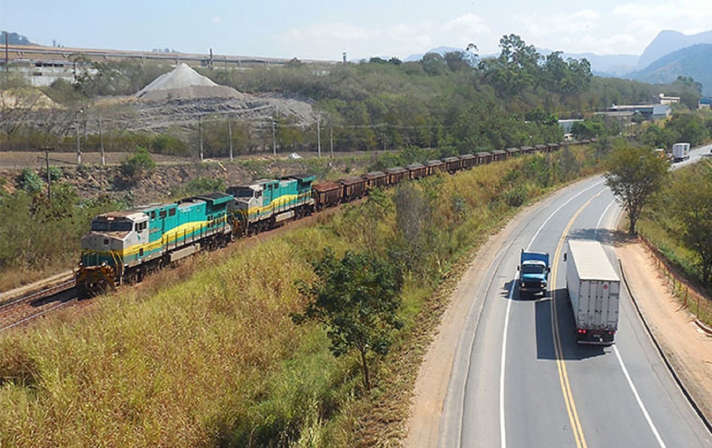 Entenda os impactos que a autorização para novas ferrovias provocará no transporte de cargas rodoviário