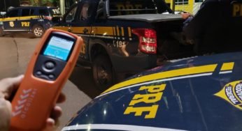 PRF flagra caminhoneiro em zigue-zague e multa em R$ 2.934,70 o motorista