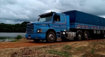 Scania T 143 o último V8 bicudo da marca no Brasil