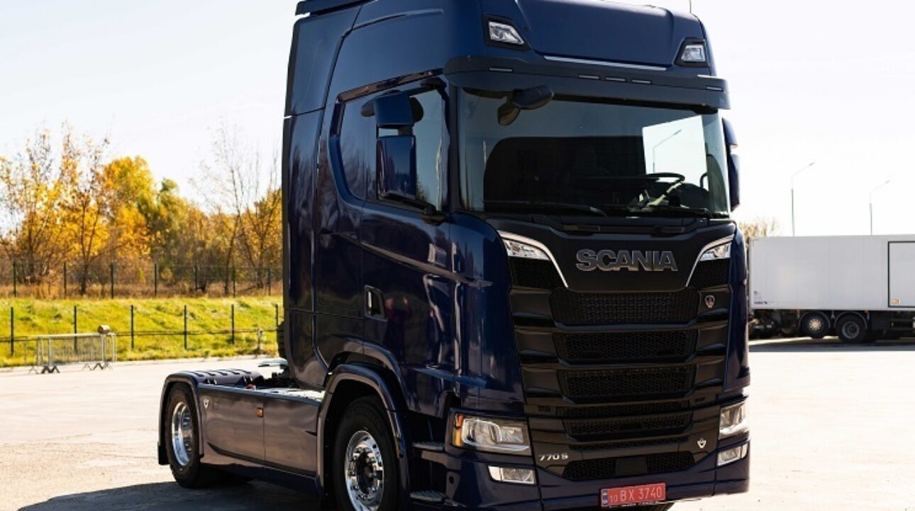 O primeiro caminhão Scania com o motor mais potente foi entregue na Ucrânia