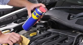Veja como limpar o motor de seu carro usando WD40