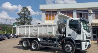 Quanto ganha um motorista de rodocaçamba?