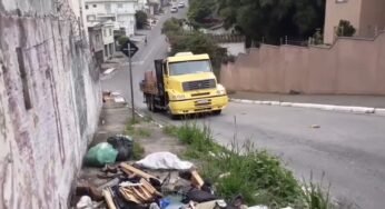 Caminhoneiro não obedece à placa de proibido e se dá mal