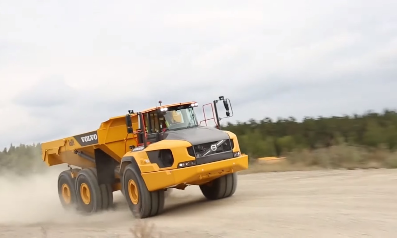 O maior caminhão articulado do mundo