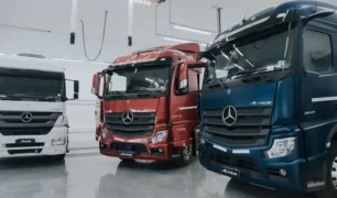Caminhão Mercedes