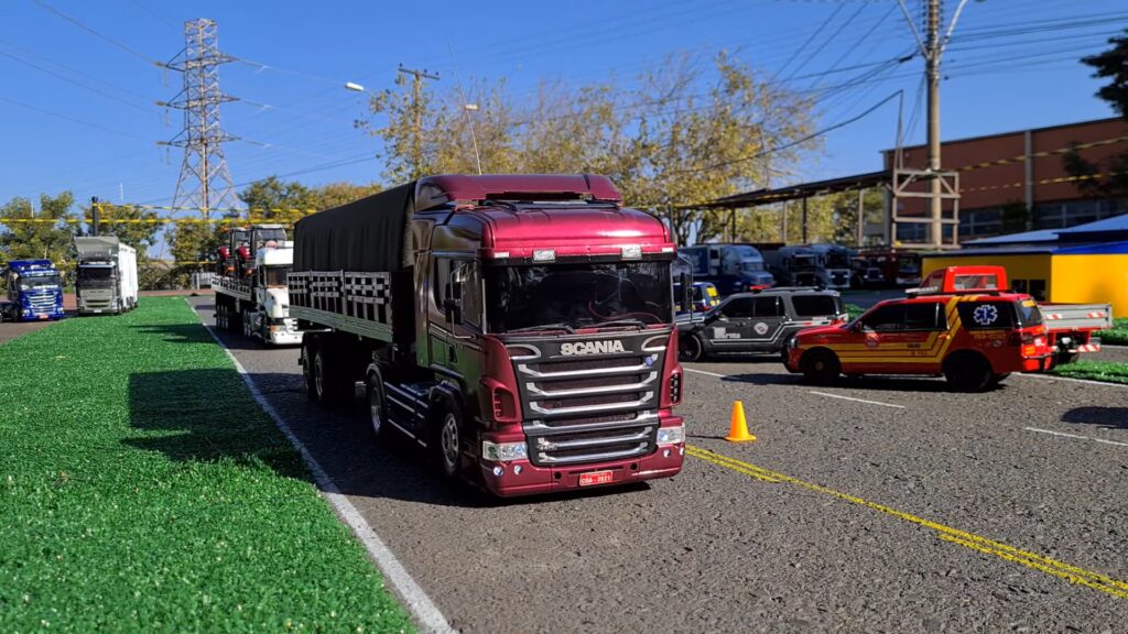 Festival de miniaturas traz os caminhões mais desejados à pista