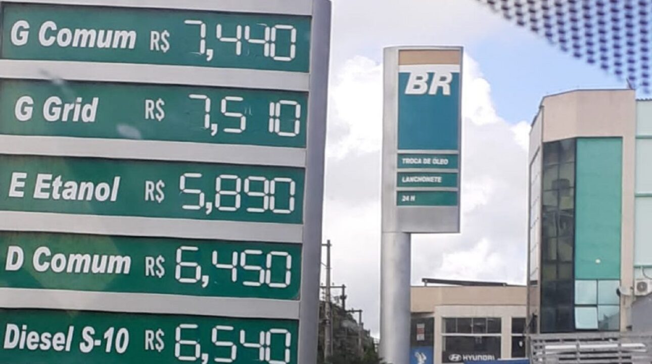 Venda de etanol dispara após aumento de quase R$ 7 no preço da gasolina