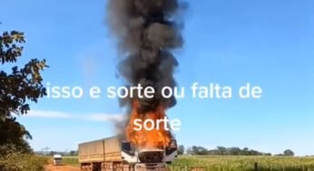 Caminhoneiro se desespera ao ver fogo consumir veículo