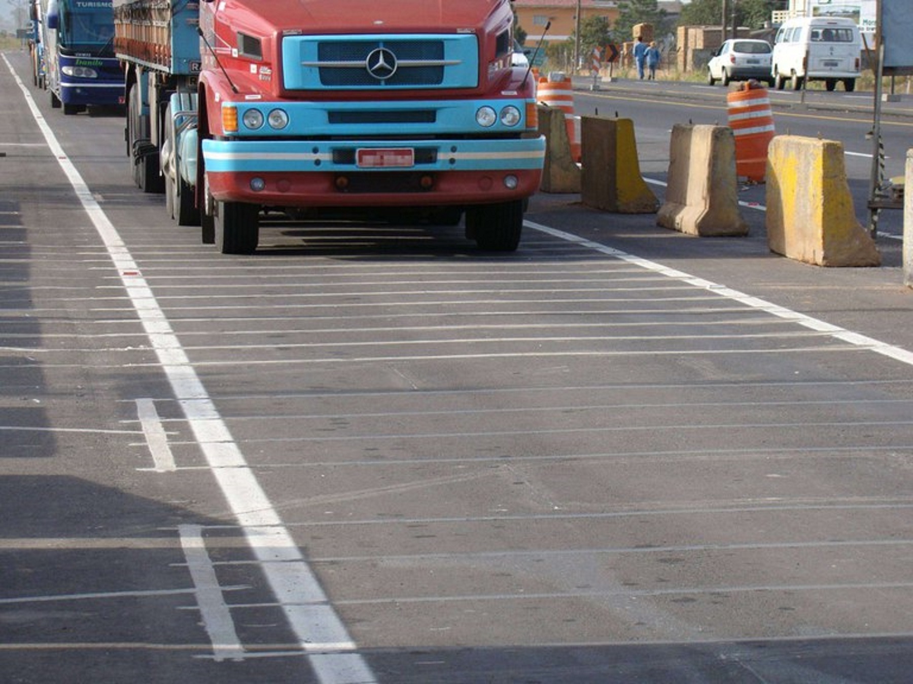 Caminhoneiros não estão sabendo utilizar o novo modelo de pesagem de caminhões em movimento