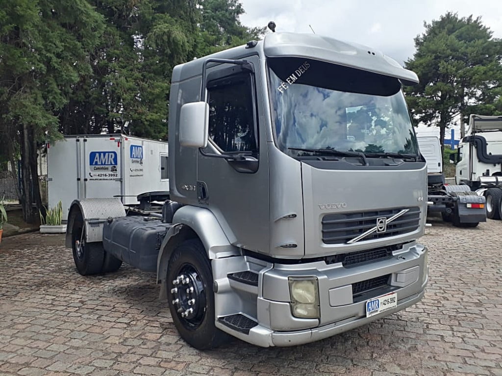 TITAN TRACTOR 18.310 X VOLVO VM 310