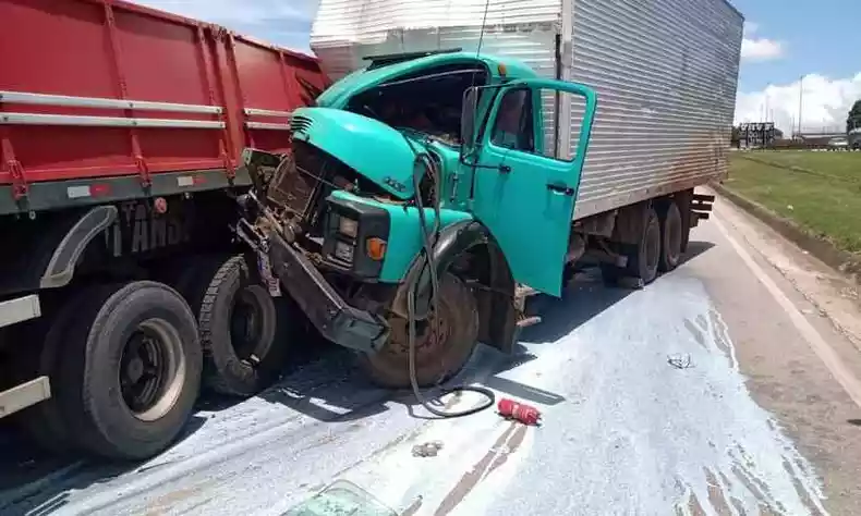 Caminhoneiro é Obrigado A Pagar Por Danos Causados Em Acidentes ...