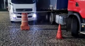 Caminhoneiro morre após descer de veículo e ser atropelado