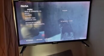 Caminhoneiro adapta cabine para ter TV e vídeo game na boleia