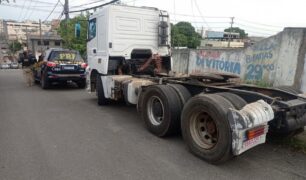 Em questão de minutos Caminhão furtado no Espírito Santo é recuperado pela PRF minutos depois