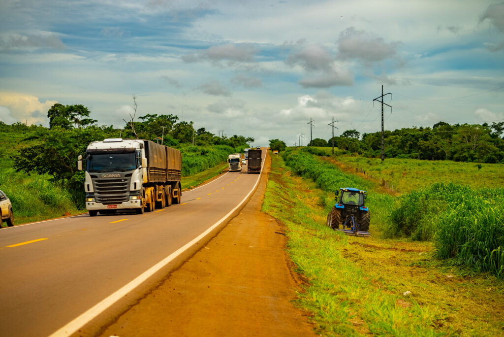 Via Brasil BR-163 – Programação Semanal de Obras na BR-163 e BR-230