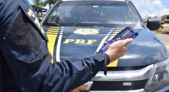 Caminhoneiro admite beber 10 cervejas e acaba preso na BR-316 pela PRF