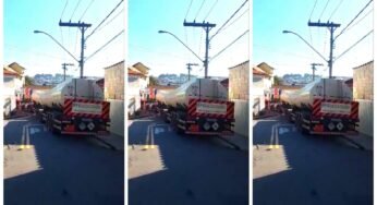 Caminhoneiro de carreta 9 eixos fica preso após entrar em rua apertada