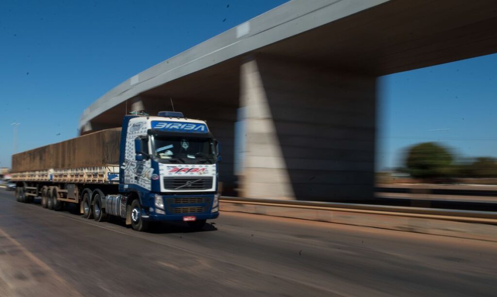 Atenção: ANTT anuncia mudanças para transportadores autônomos de carga