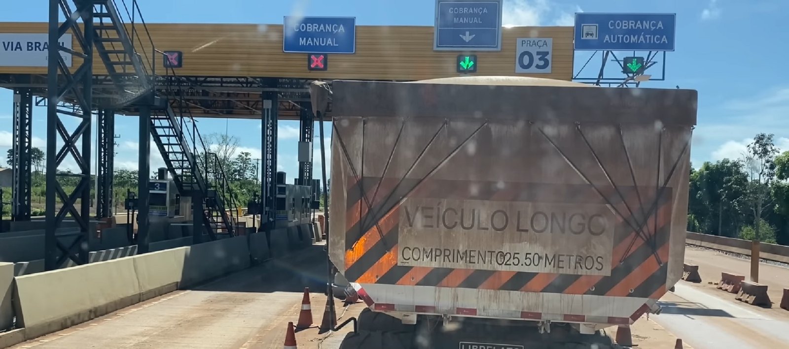 Caminhoneiro solta o verbo com pedágio extremamente caro