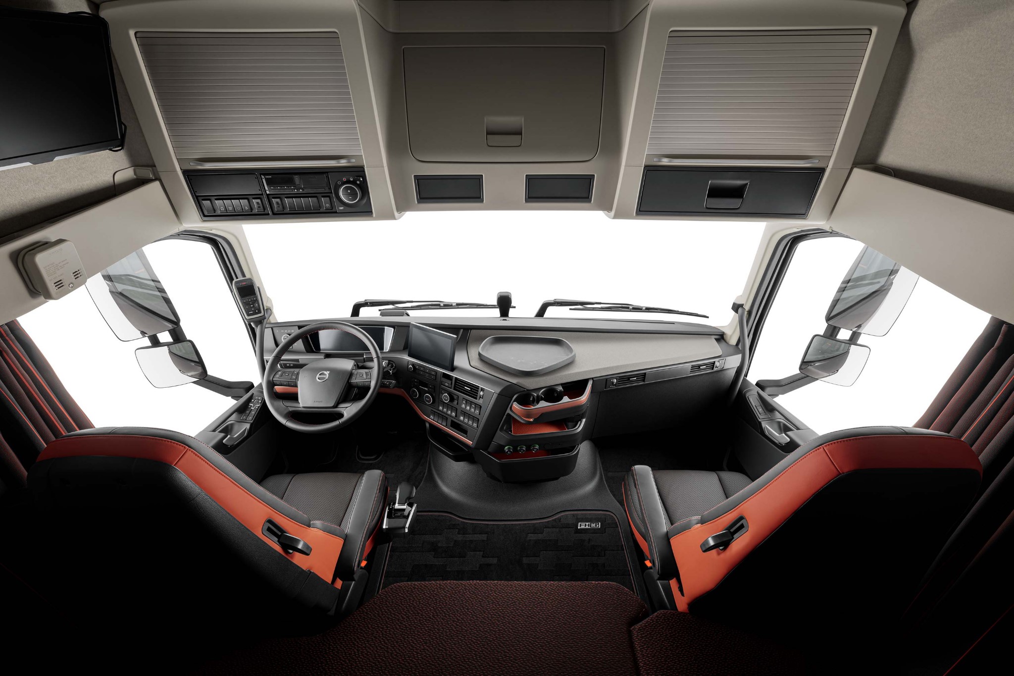 FH 750 interior