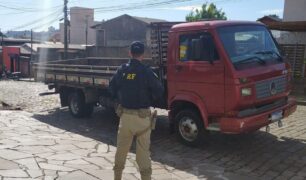 PRF recupera caminhão adquirido pelo golpe do depósito falso
