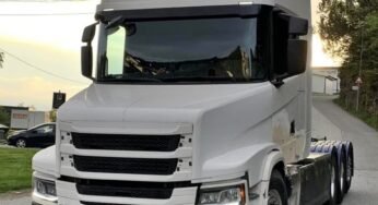 Versão bicuda de caminhão R540 da Scania é feita por uma equipadora