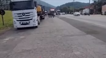 Caminhoneiro reclama de fiscalização da PRF: “Não deixa trabalhar”