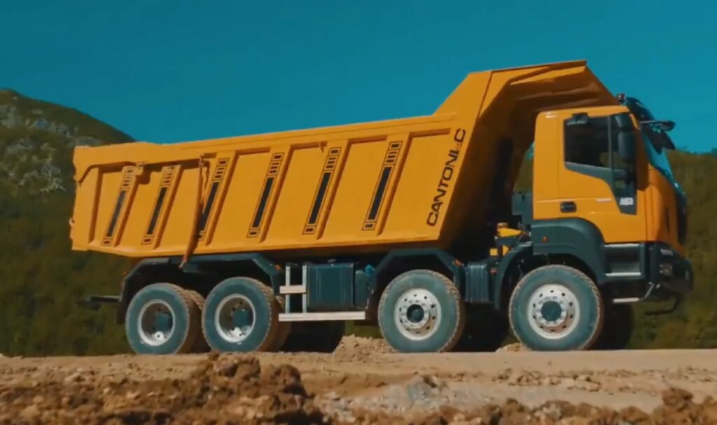 Conheça o Astra Hd9, o caminhão da Iveco de 500 cavalos