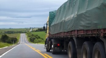 Fretes caem até 45% no Nordeste e complicam vida de caminhoneiros