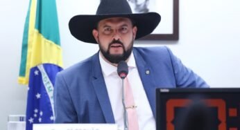 Deputado Zé Trovão descarta greve dos caminhoneiros.