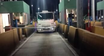 Caminhoneiro denuncia a cobrança de pedágio por eixo suspenso em Goiás