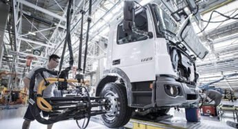 Veja quantos caminhões uma montadora consegue produzir em 24 horas