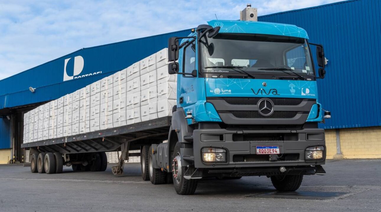 Mercedes-Benz Axor autônomo começa ser testado pela Suzano