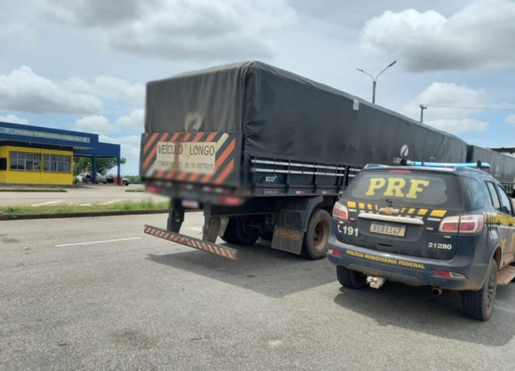 PRF apreende dois semirreboques em Roraima