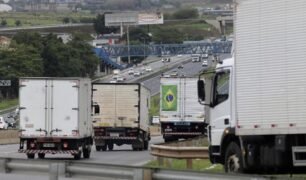 STF quer vingança contra as transportadoras e autônomos, diz caminhoneiro