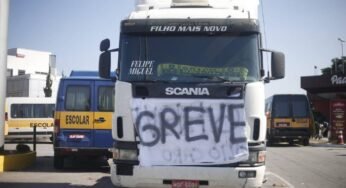 Caminhoneiros ameaçam greve em 2025 devido aos aumentos dos combustíveis