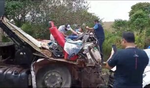 Urgente: acidente envolvendo dois graneleiros deixa ao menos 6 mortos na BR-414